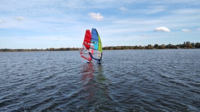 25. Brandenburger Landesmeisterschaft im Windsurfen und Wingfoilen